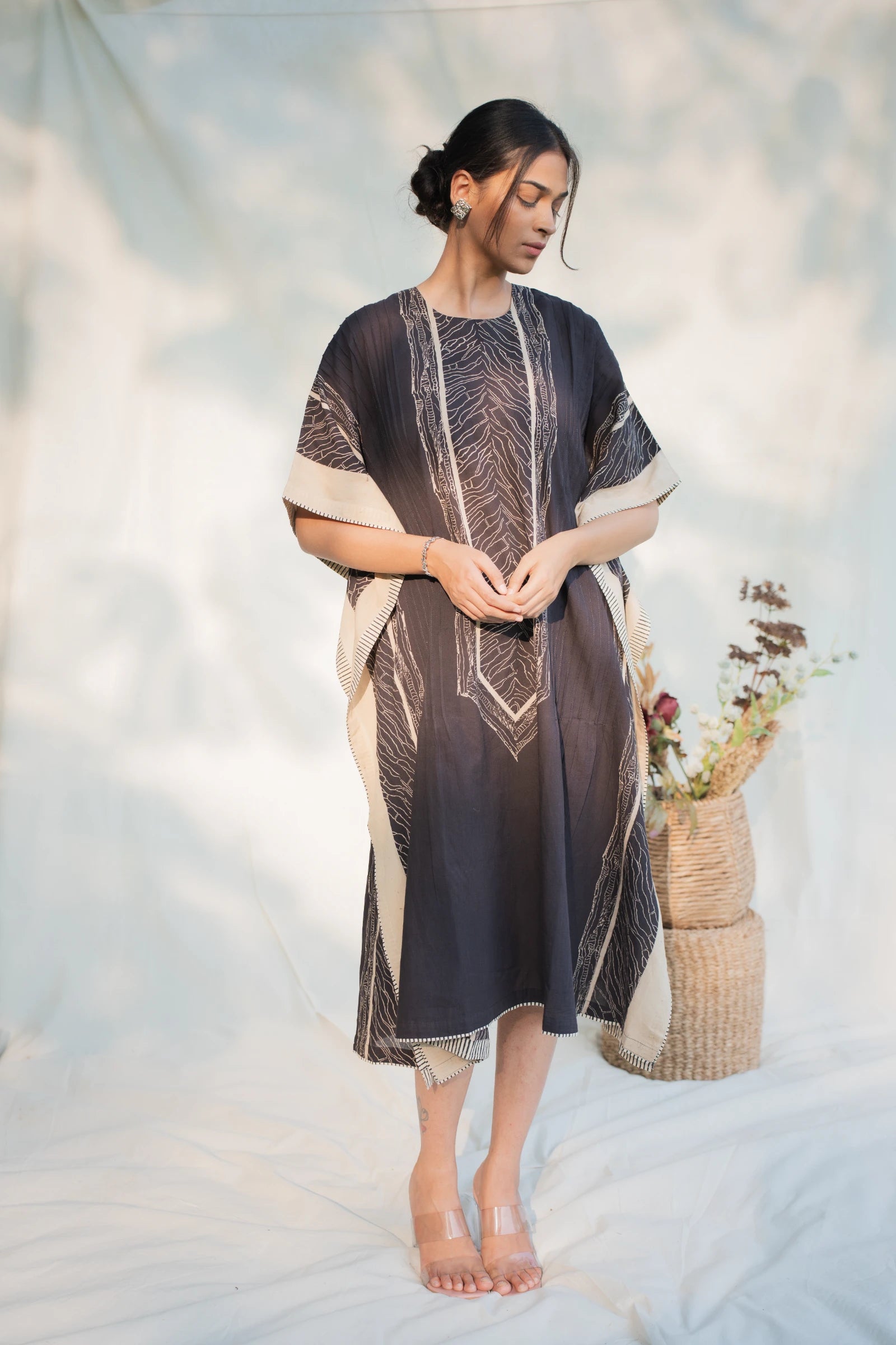 Black Round Neck Cotton Kaftan