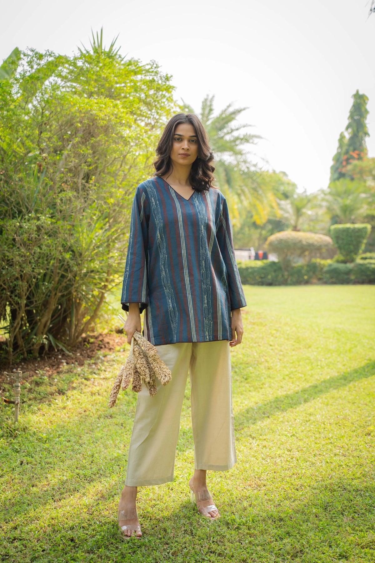 Cotton Off White Parallel with Pockets