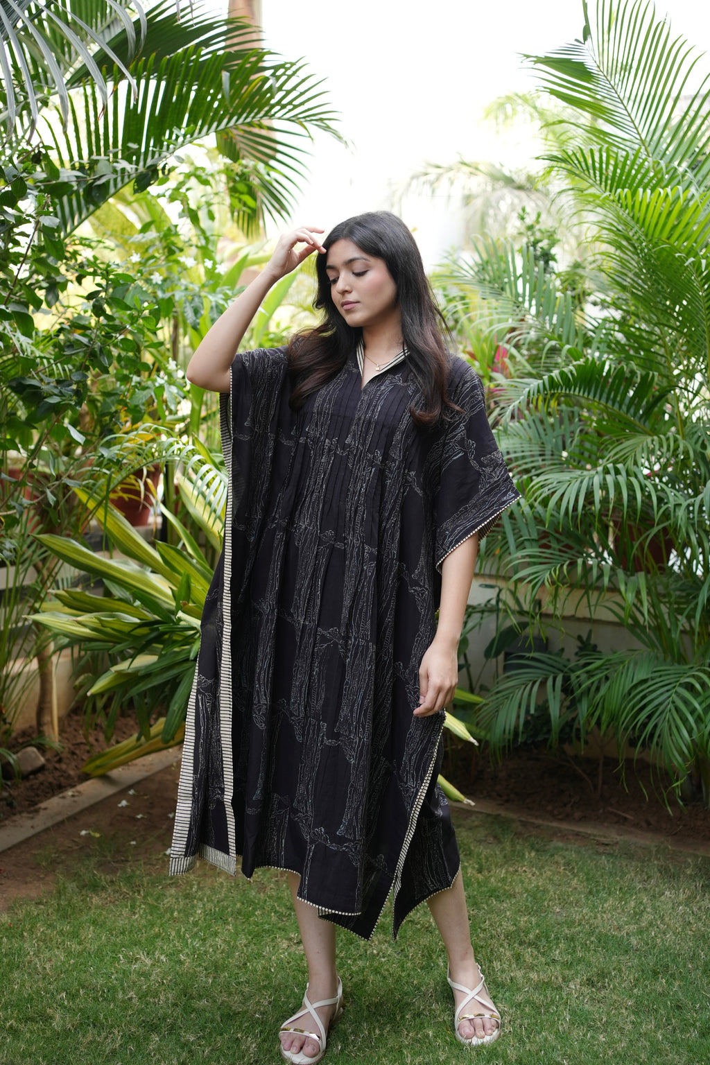 Black V Neck Cotton Kaftan