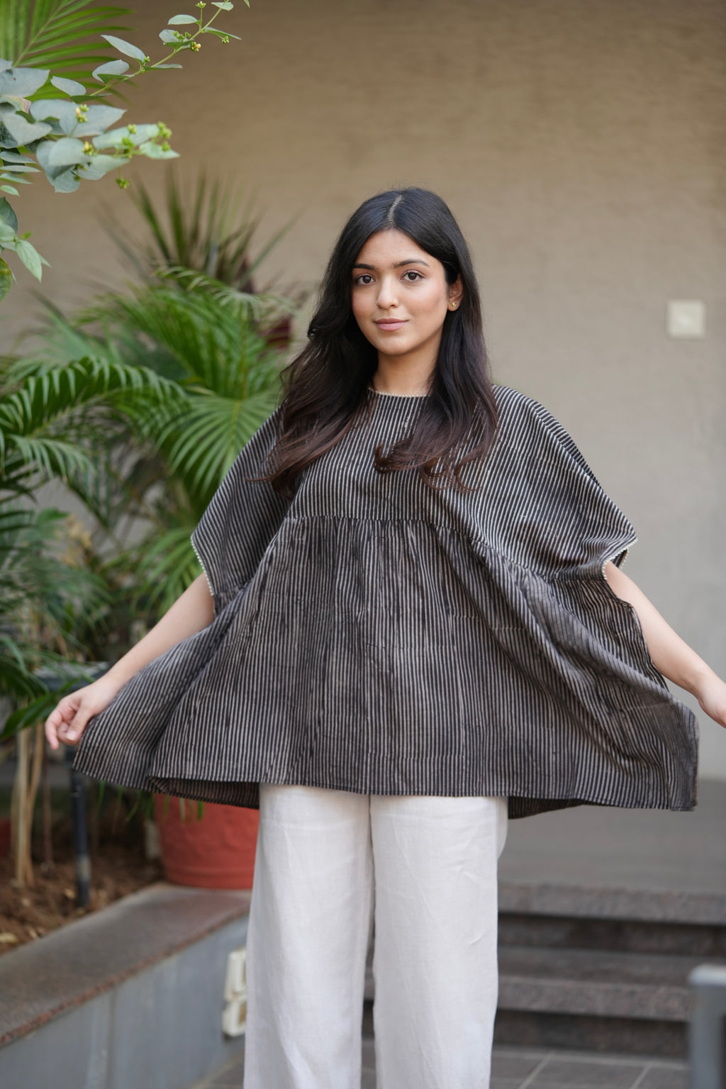 Black & White Embroidered Short Cotton Kaftan